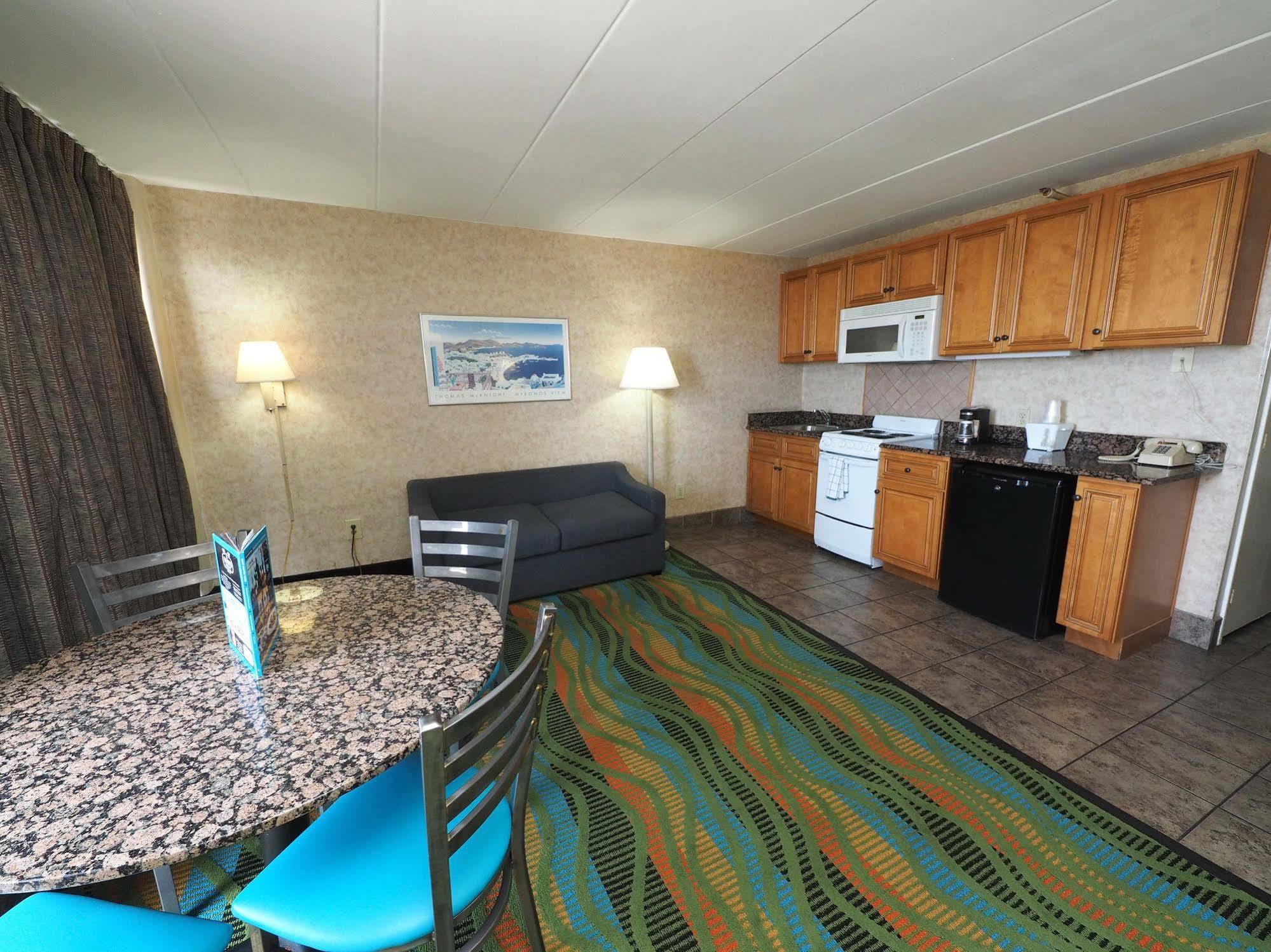 Marjac Suites Virginia Beach Oceanfront Exterior foto